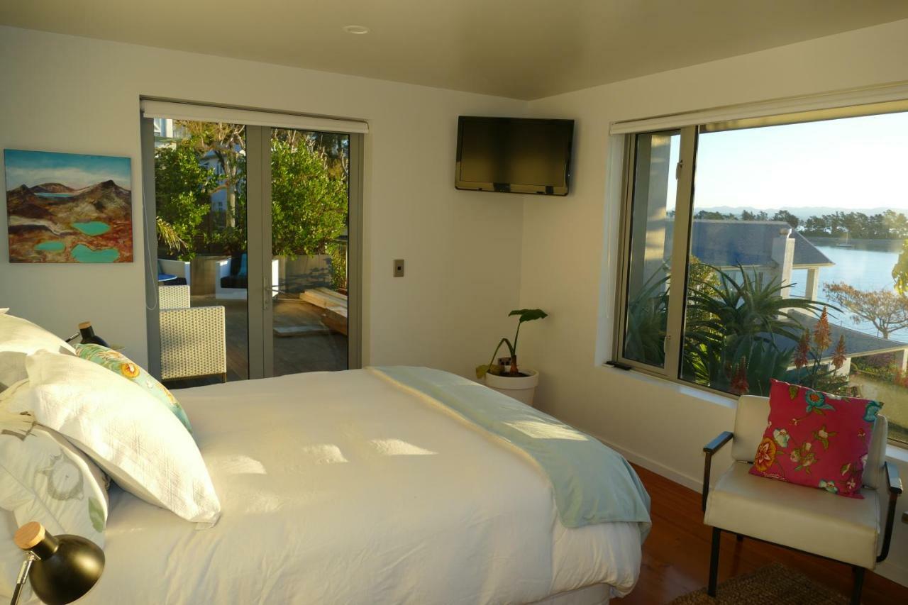 Hotel Waterfront Bliss Nelson Exterior foto
