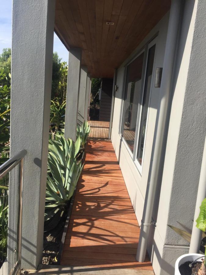 Hotel Waterfront Bliss Nelson Exterior foto