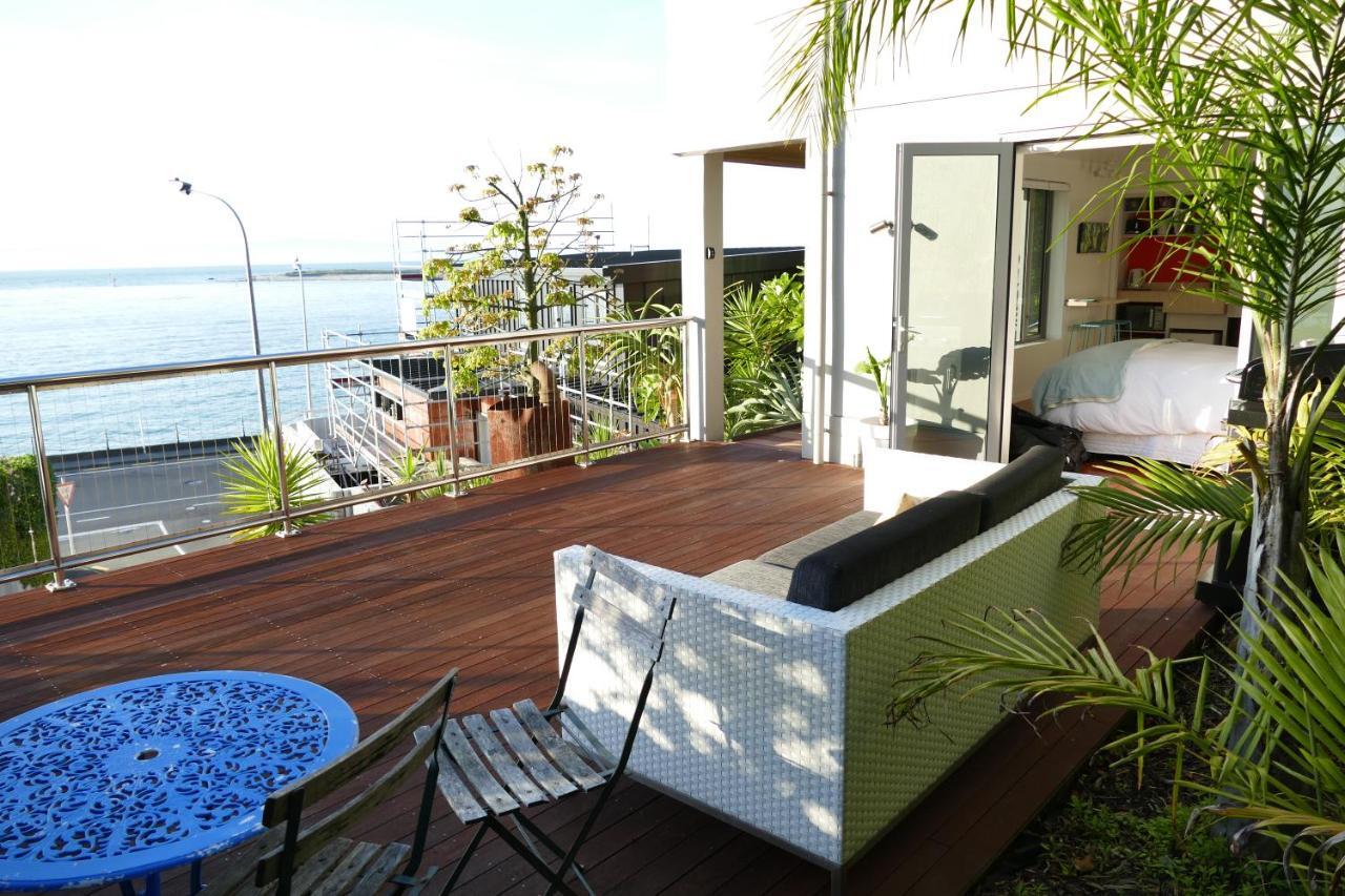 Hotel Waterfront Bliss Nelson Exterior foto